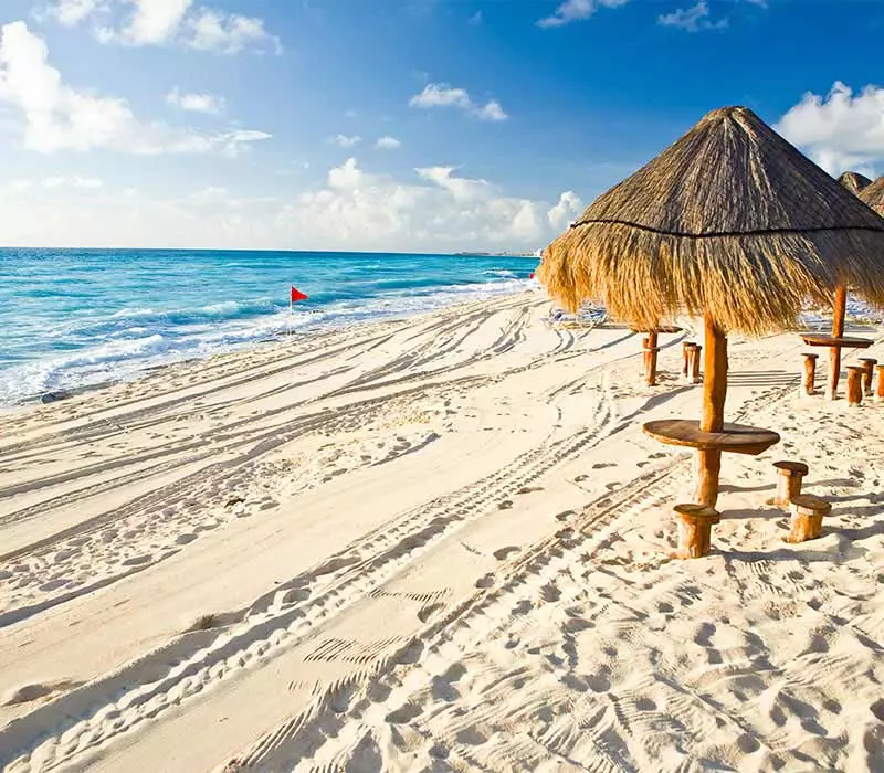 Hotel Riu Cancun o destino de mar azul