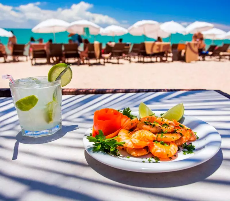 As vantagens para o Réveillon 2023 nos hotéis all inclusive.