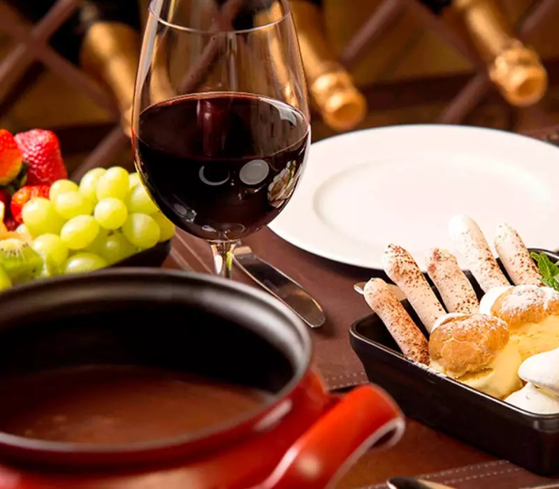 A gastronomia de alto padrão do Royal Palm Plaza Resort.