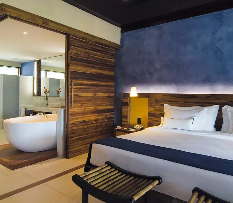 Amplas Suítes e o Pool Villas