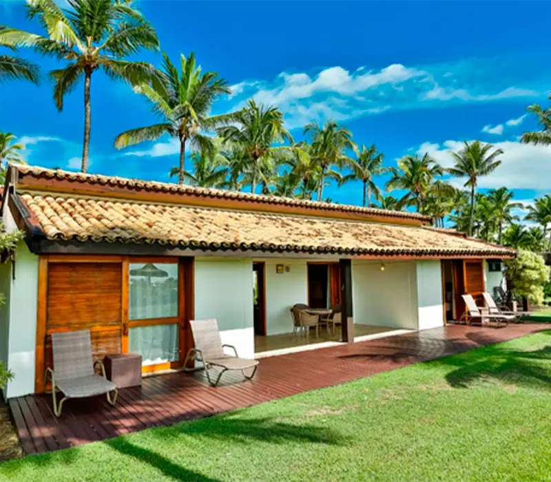 Amplas Suítes e Bangalôs